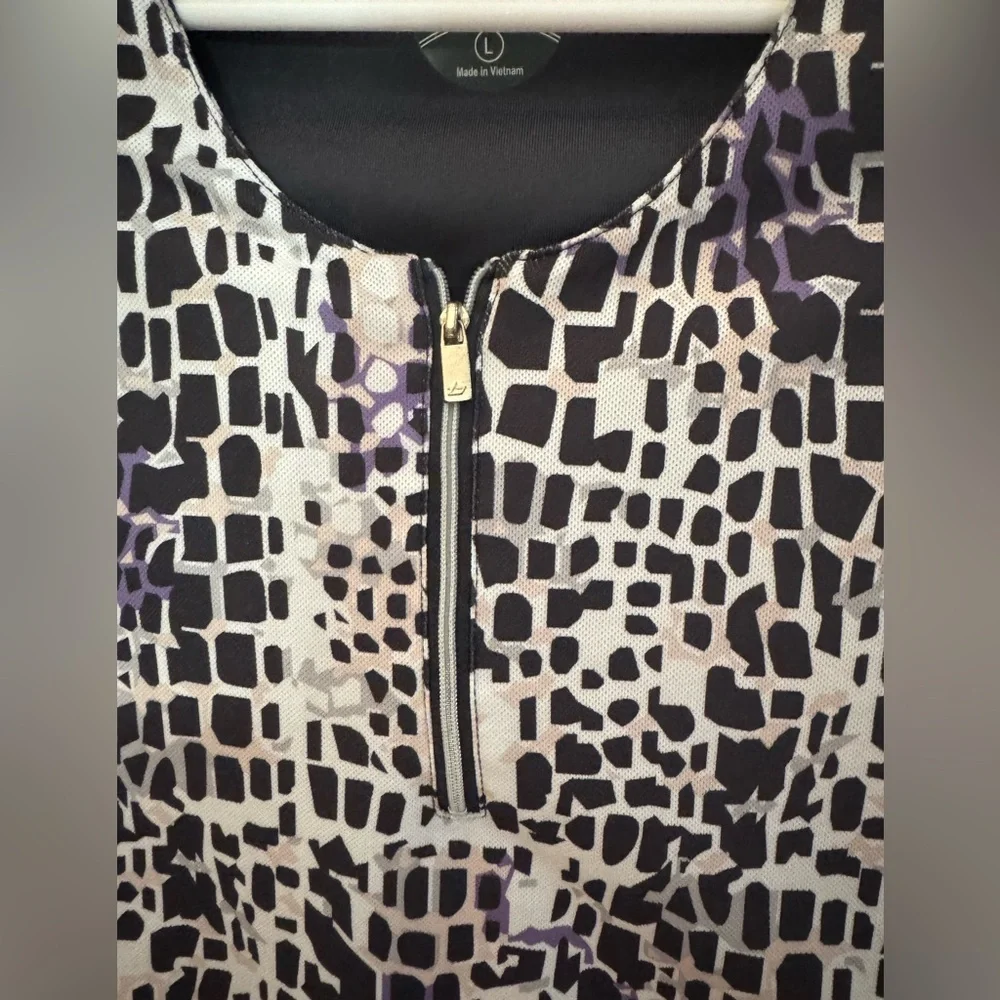 Bolle Grey Purple and White Patterned Athletic Top and Skort Set large - Picture 2 of 7